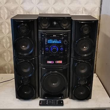 mikrofon tutucu: LG ev audio sistemi – güclü çoxkomponentli Hi‑Fi set Xüsusiyyətlər: - — 4