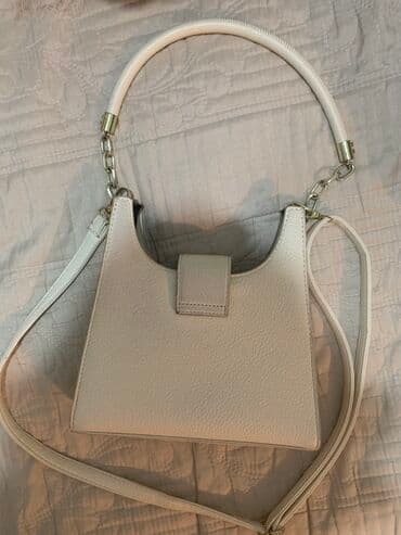 seleme pul verilir 2021: Ağ rəngli mini əl/çiyin çantası - Material: teksturalı eko‑dəri - — 3