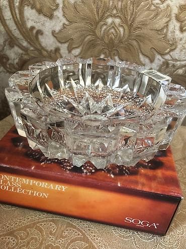 xrustal vazalar: Xrustal külqabi.yenidir.qiymetde razilasmaq olar — 2