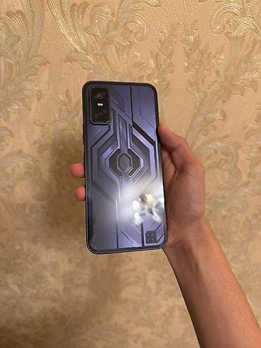 i̇nfinix note 30 vip: Infinix GT 20 Pro, 256 GB, rəng - Bənövşəyi, Düyməli — 3