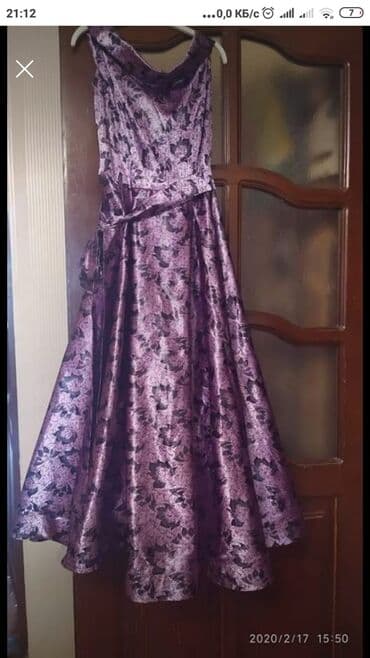 Красивое Турецкое платье,одевали на пару часов,почти новое.Размер М lalafo.az -da Красивое Турецкое платье,одевали на пару часов,почти новое.Размер М
