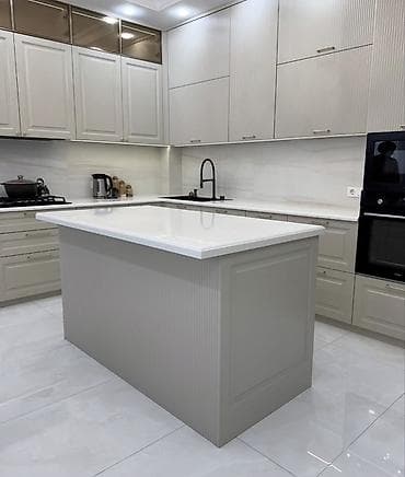 dairevi stol: Mətbəx mebel dəsti – klassik-modern üslub - Rəng: açıq bej/boz — 3