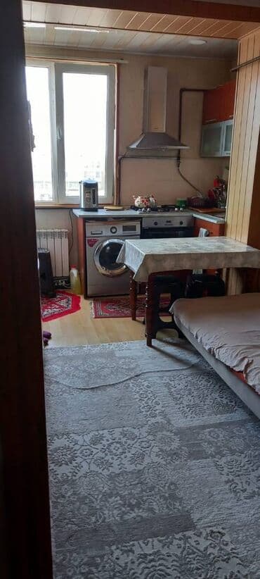 2 otaqlı mənzil vasitəçisiz: Bakı, 2 otaqlı, Köhnə tikili, m. Həzi Aslanov, 52 kv. m — 3