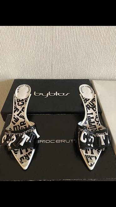 Tərliklər: Mario Cerutti qadın ayaqqabısı – açıq burunlu mules - Model: kəskin — 2