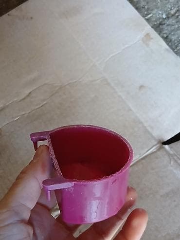 Quş qəfəsləri üçün aksesuar dəsti Tərkib: - 4 ədəd metal — 5