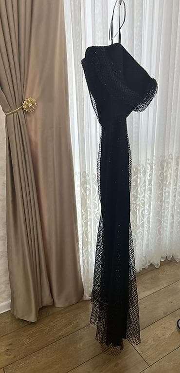 atlas kofta: Qara rəngli gecə/libas – uzun, balıq kəsim - Rəng: Dərin qara - — 3