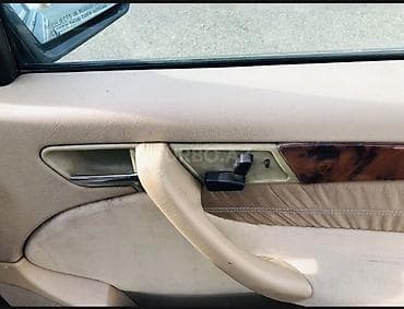 mercedes 190e: Mercedes-Benz C-Class: 2.3 l | 1997 il Sedan — 2