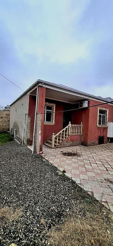 qaradag rayonunda satilan evler: 100 kv. m, 3 otaqlı — 3