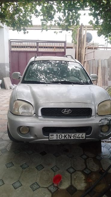 ural az: Hyundai Santa Fe, gümüşü rəng, benzinlə işləyən krossover/SUV — 1