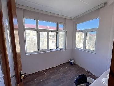 emircanda satilan heyet evleri: Vasiteci haqqi 120 manat teskil edir sumqayit seheri 2 ci mikrayon — 8