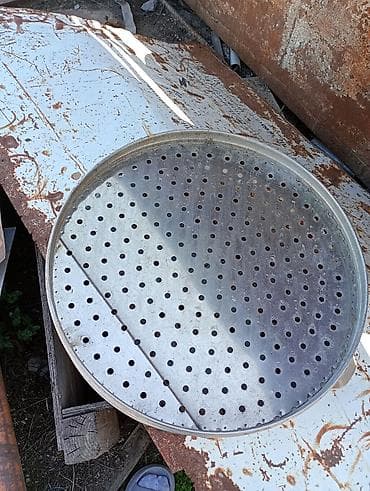 paslanmayan: Buxarda nasa bişirmək üçun Paslanmayan poladdan iri diametrli deşikli — 1