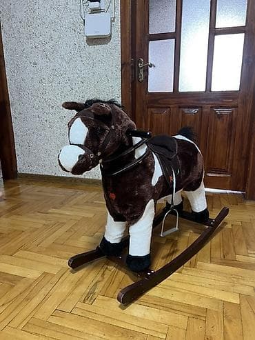 oyuncalar: Uşaq üçün yelləncək at oyuncağı Musiqilidir ölçüsü böyükdür 5yaşa — 2