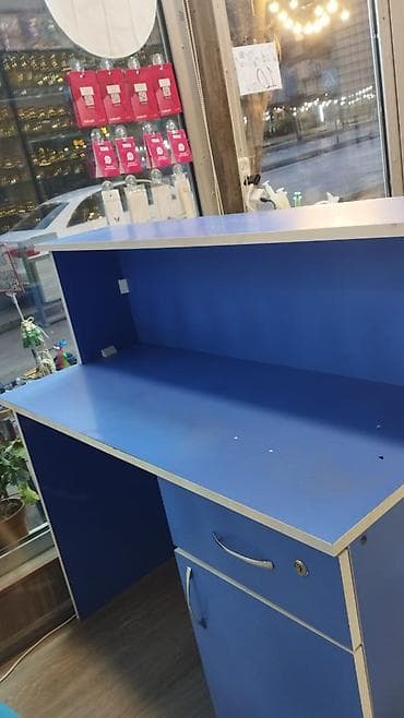 komputer stol: Telefon təmiri stolu satılır Çox əla vəziyyətdədir — 3