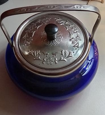 islenmis samovar: Məhsul: Kobalt-mavi şüşə qab + nikellənmiş qapaq və sap Təsvir: - — 1