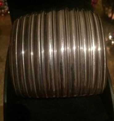 бусы из натурального камня: Enli dizaynı olan metal qolbaq. Qolbağın xarici səthi sarı, ağ və qara — 4