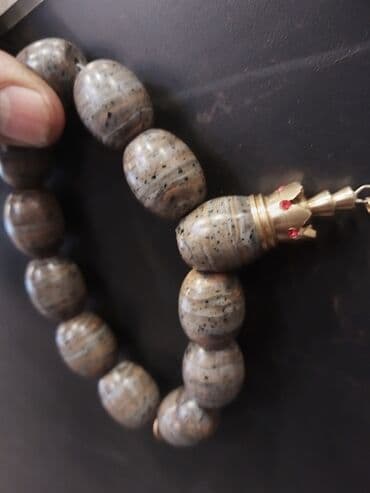 ayetel kursi qolbaq: El işi tasbeh.xususi daşlarla hazırlanıb .karonası var bronzodan — 1