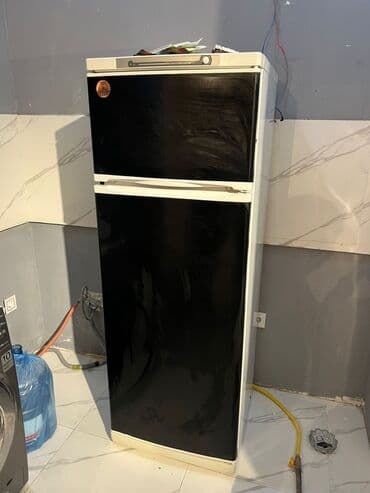 зил москва холодильник: Б/у 2 двери Indesit Холодильник Продажа, цвет - Черный — 7