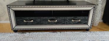 эмбавуд диваны: Tv altlığı Sumqayıt şəhərində Embawood şirkətinin yaxşı vəziyyətdədir — 1