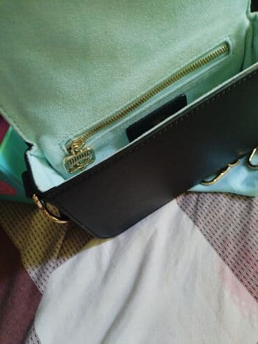 Çantalar: Çiyin çantası, Yeni — 2