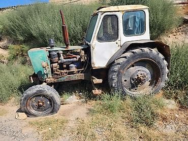 авто базар: Traktor MTZ (Belarus) tipli, kabinəli Xüsusiyyətlər: - Dizel — 1