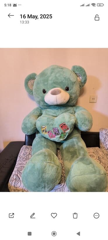 Yemək masaları, oturacaqları: Nəhəng plyuş ayı oyuncaq - Rəng: açıq yaşıl/mentol - Ölçü: çox iri – — 1