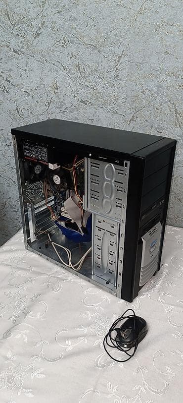 masa usdu kamputer: Tək Keys Özüdü Üsdünde Mişka Da Verilir isder telvizora isder monitora — 3