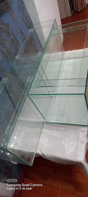 Heyvanlar: Salam 85 litrlik akvarium cəmi 40 azn akvarium təzədi istifadə — 2