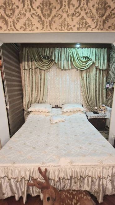 sumqayit 6 ci mikrorayon: Bakı, Bakıxanov qəs., 3 otaqlı, Köhnə tikili, m. Neftçilər, 90 kv. m — 9