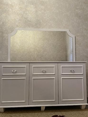 İşlənmiş, Güzgülü, Azərbaycan