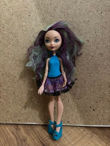qız üçün oyuncaqlar: Ever After High seriyasından olan kukla elinde deffekti var. Mavi — 1