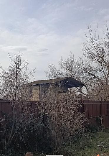 6 cı mikrorayon satılan evlər: 2 otaqlı, 350 kv. m, Kredit yoxdur, Təmirsiz — 2
