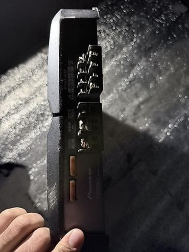 Pioneer GM-6300F avtomobil gücləndiricisi - Maksimum güc: 600W - 4