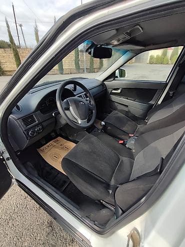 maşin vaz: VAZ (LADA) Priora: 1.6 l | 2013 il 256300 km Hetçbek — 10