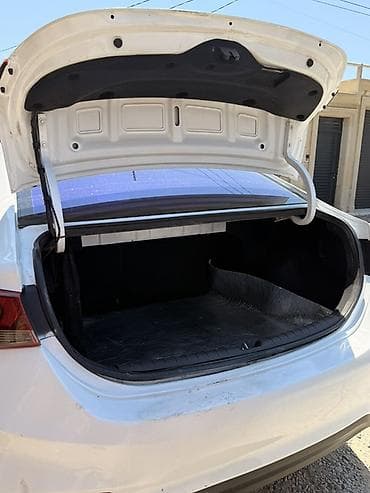 hunday matriks: Hyundai Accent: 1.6 l | 2019 il Sedan — 6