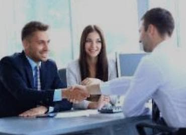 sofer teleb olunur: TƏCRÜBƏLİ KADRLAR ÜÇÜN YENİ KARYERA İMKANI Təqaüddə və ehtiyatda olan — 1