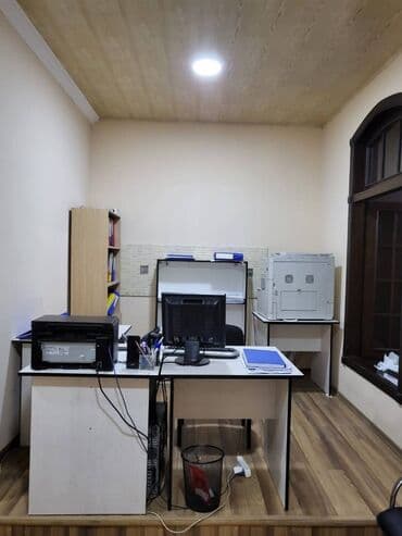 xacmaz obyekt: Azadliq metrosunun yaxınlığında təmirli obyekt ümumi sahəsi 110 kv,m — 16