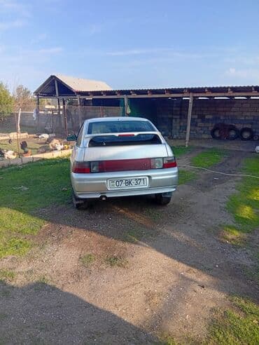 LADA 2112 (hatchback), gümüşü rəng. - Kuzov: 5 qapılı, arxa spoylerli