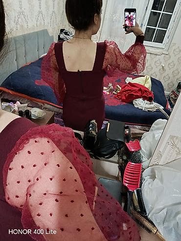 yeni il corabları: Bordo rəngli elegant qadın donu - Model: Bədənə oturan qələm kəsimli — 2