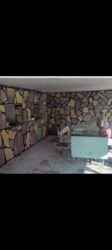 маляр ищет работу: Salam.Hər vaxtınız xeyir Qaya daşlarına kraska və lak çəkirik.İstəyən — 1