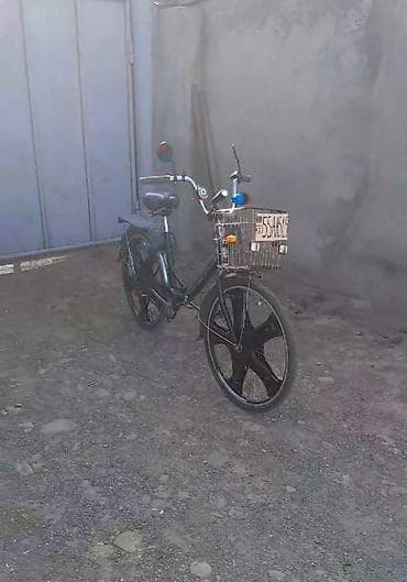 start betty 29: (Velosiped satılır.İdealdır 200 manata almışdım üstünədə 200 manat — 2