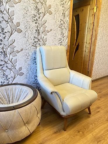televizor mebeli: İşlənmiş, Divan, 2 kreslo, Divan, Bazasız, Açılan — 2