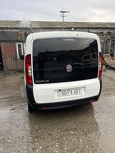 skoda oktavia: Fiat Doblo: 1.4 l | 2018 il 150000 km Van/Minivan — 2