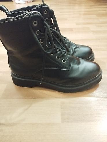 ayaggabı: Razmer razmerə gedir. Malomerka deyil. Ekokojadır. İçi qısa yundur — 2