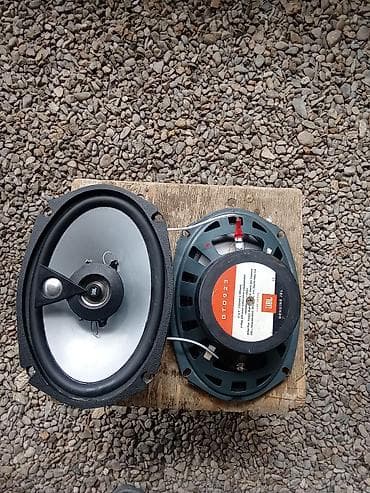 Аудиотехника: 1 cüt Jbl kalonka 250w efekti gəşəydi qiymət sonu 25 manat — 1