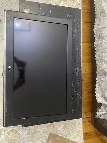 lg televizor 108 cm: Televizor LG LCD — 2