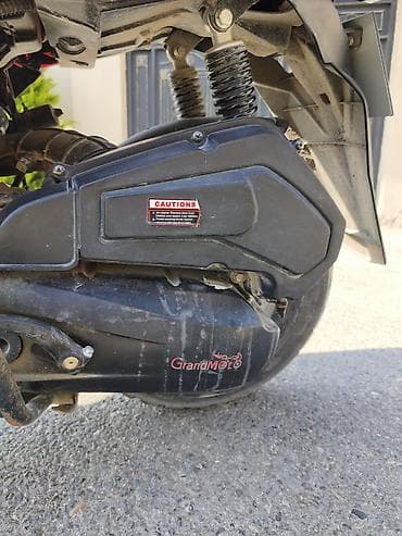 variator sürətlər qutusu: GrandMoto skuter – şəhər içi və kuryer istifadəsi üçün praktik və — 2