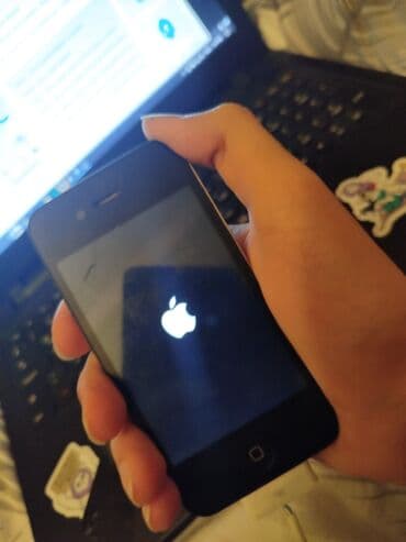 IPhone 4, Qara, Qırıq — 1