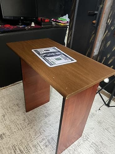 komputer setup: Taxta kompakt masa - Material: ağac teksturalı laminat/sunta - Rəng — 4