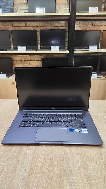 acer liquid metal: ​💻 HUAWEI MateBook (BoDe-WDH9) – İdeal Vəziyyətdə! ​✅ Prosessor — 1