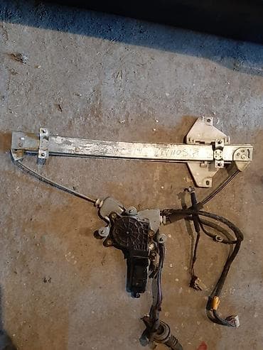 Hyundai Sonata üçün üstdən çıxma orjinal arxa qapı trosu var başqa